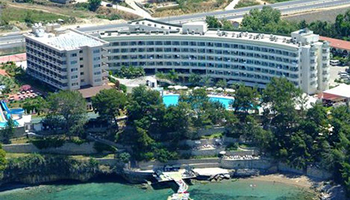 Alanya'nın en köklü otellerinden Alara'ya kayyım atandı iddiası