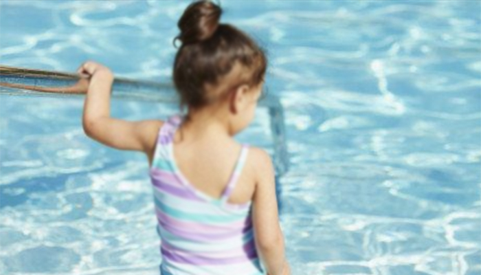 2 yaşındaki çocuk Antalya'daki otelin havuzunda boğuldu
