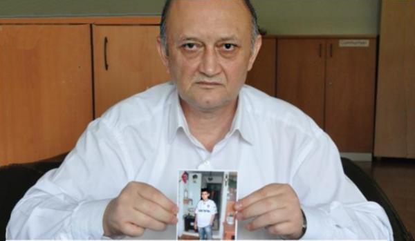 Oğlu Antalya'daki otelde staj yaparken ölen babanın 8 yıllık isyanı
