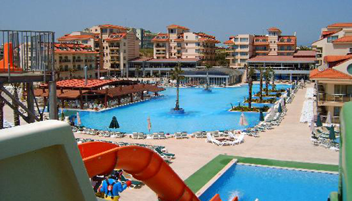Antalya'daki 1300 yataklı oteli satın aldı, 5 yıldızlı otel yolda
