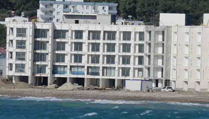 Silifke'de denizin dibine otel yapılıyor