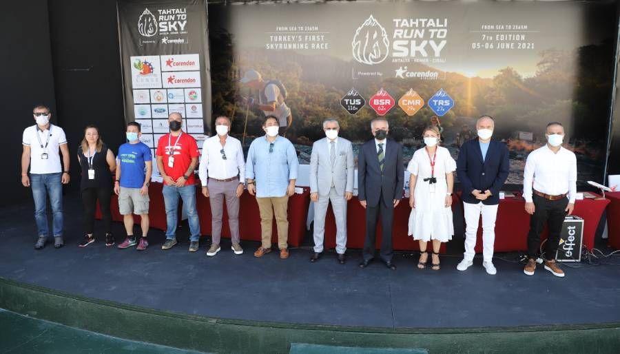 12 ülkeden 400 sporcu Antalya’da gökyüzüne ulaşmak için koşacak