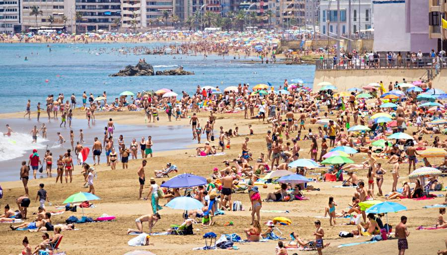 İspanya İngiliz turistlere ülkeye  giriş kolaylığı getirdi