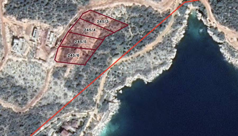 Antalya-Kaş’ta deniz manzaralı dört arazi satışa çıkarıldı