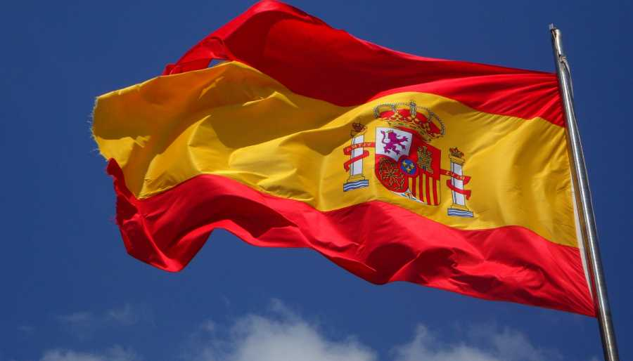 İspanya Almanya'nın tamamını riskli ilan etti