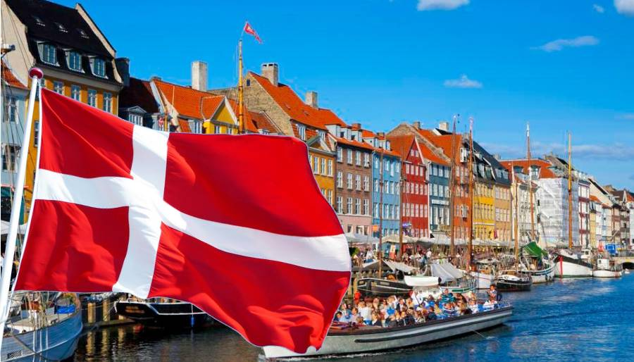 Danimarka koronayı bitiren ilk AB ülkesi oldu