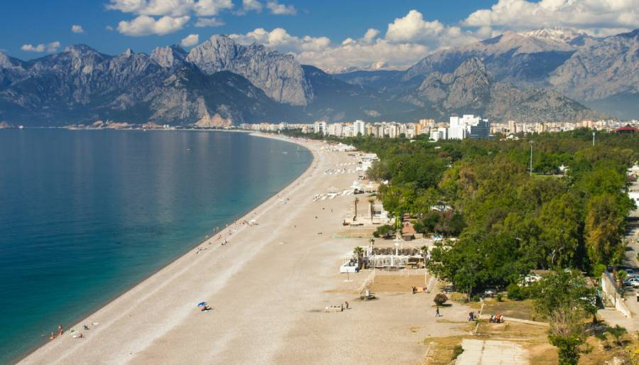 Antalya’nın turist sayısı 6 milyonu aştı
