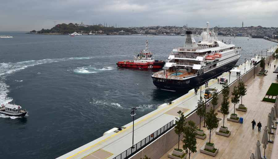 Galataport İstanbul ilk kruvaziyer gemisini ağırlıyor