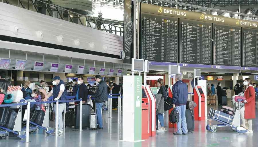 Almanya havalimanlarında beklenen kaos yaşanmadı
