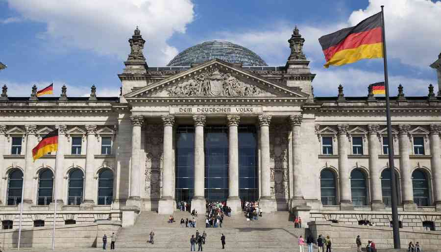 Almanya iki turizm ülkesini 'yüksek riskli' ilan etti