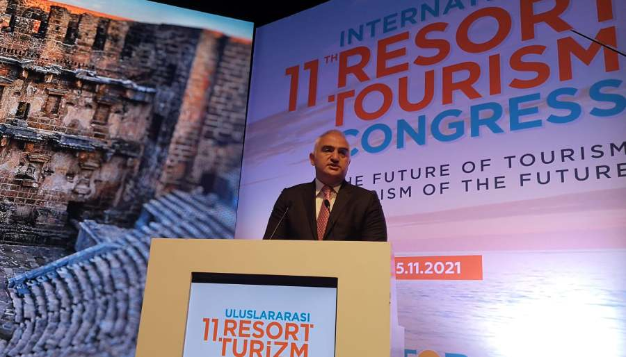 Mehmet Nuri Ersoy: Güvenli Turizm Sertifikasını değiştiriyoruz