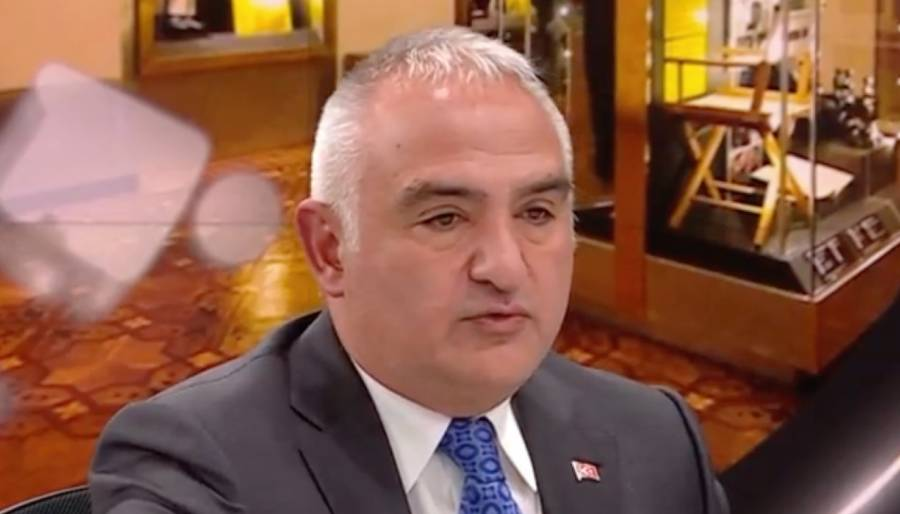 Mehmet Nuri Ersoy açıkladı. İşte Türkiye'nin 2022 turizm geliri hedefi