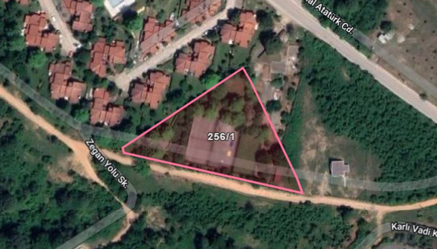 Kocaeli’nde turizm imarlı arazi satılıyor