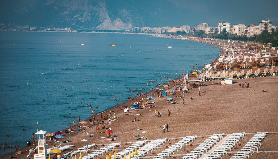 Antalya'nın turist sayısı 10 milyonu aştı