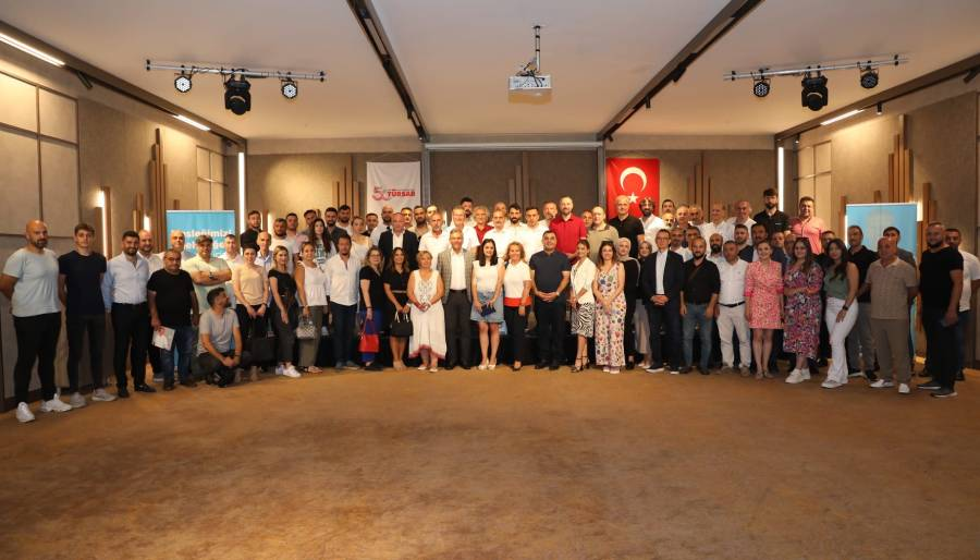 Firuz Bağlıkaya’nın Karadeniz turu devam ediyor