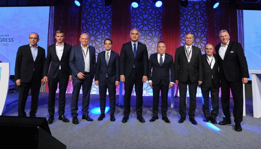 Almanya’nın dev tur operatörleri Antalya’da