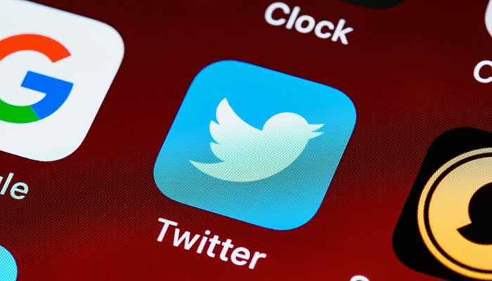 Twitter satıldı