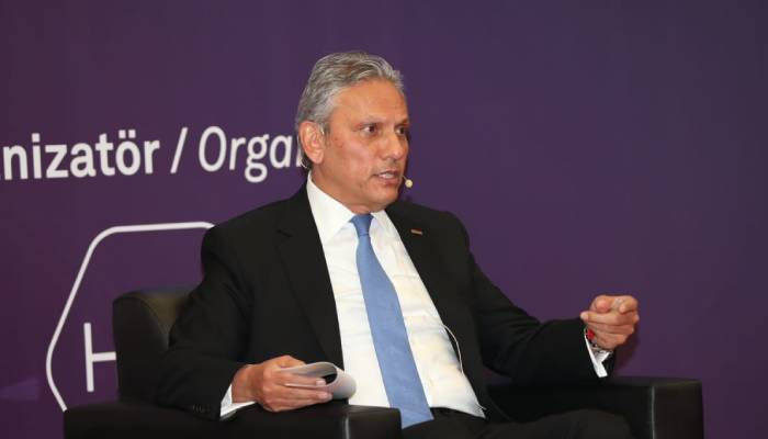 Firuz Bağlıkaya: İç turizmde en az 30 milyon kişiyi hareket ettirmeliyiz