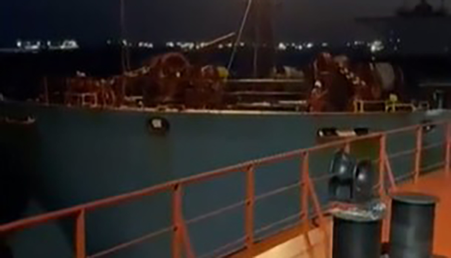 İki gemi İstanbul açıklarında çarpıştı