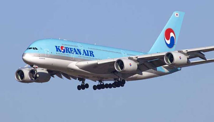 Korean Air uçağa binen yolcuları tartacak