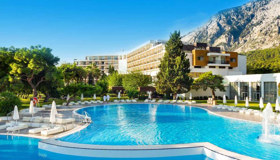 TUI Grubu Kemer'de Magic Life açıyor 