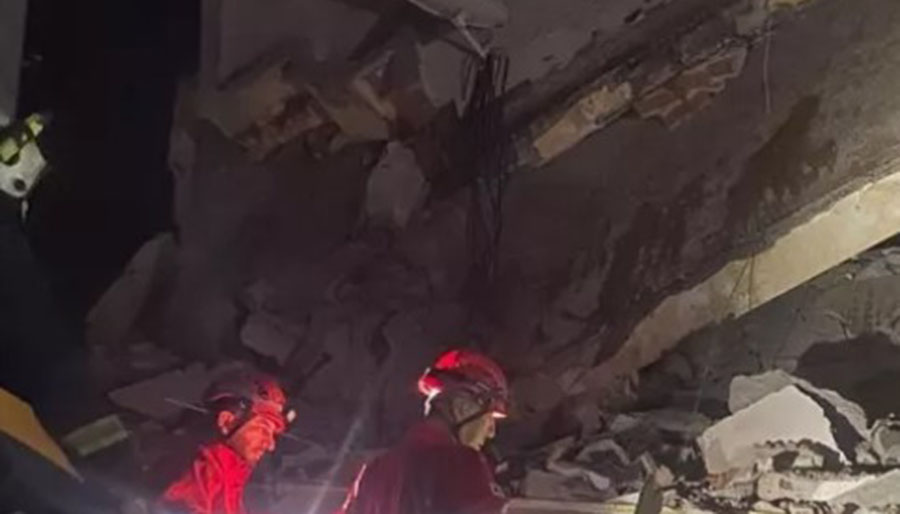 Antalya’da otel lojmanı çöktü