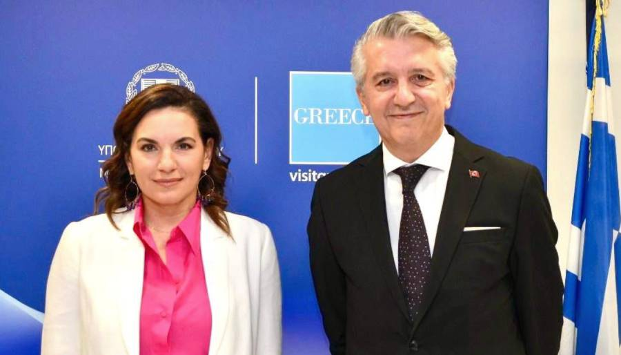Türkiye ile Yunanistan turizmde bağlantıyı görüşüyor