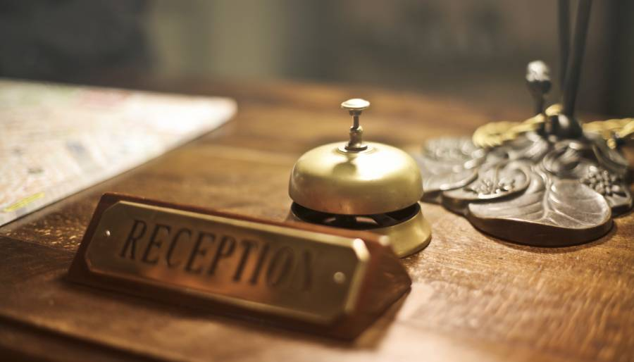 İstanbul’da 4 yıldızlı otel resepsiyonist ve bellboy arıyor