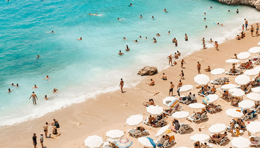 8 ayda en çok artış ve düşüş kaydeden turizm pazarları