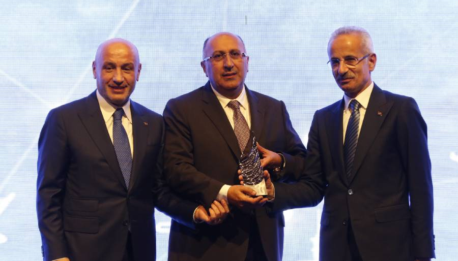 Coral Travel Group’a hizmet ihracatı ödülü