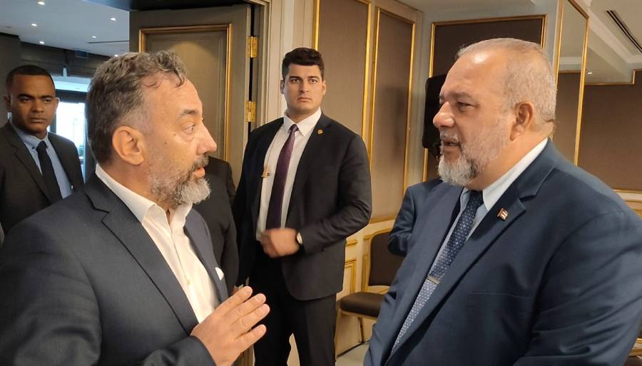 Altuğ Uğurola Küba Başbakanı’ndan direkt uçuş için destek istedi