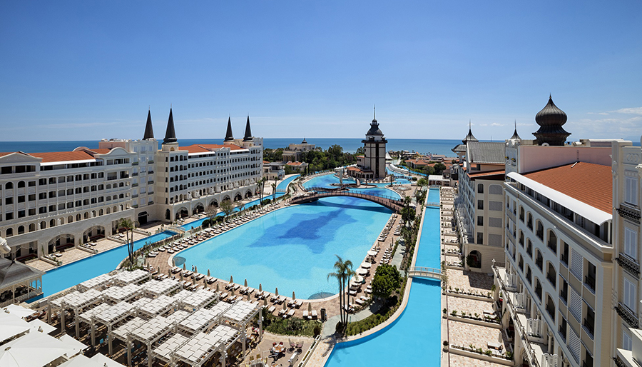 Titanic Mardan Palace yeni yaz sezonuna hazır