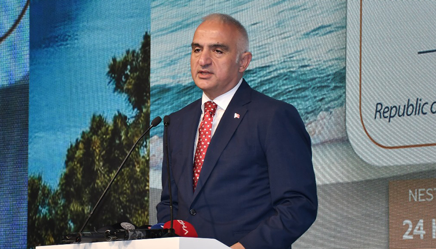 Mehmet Nuri Ersoy Resort Kongresinde turizmcilere seslendi