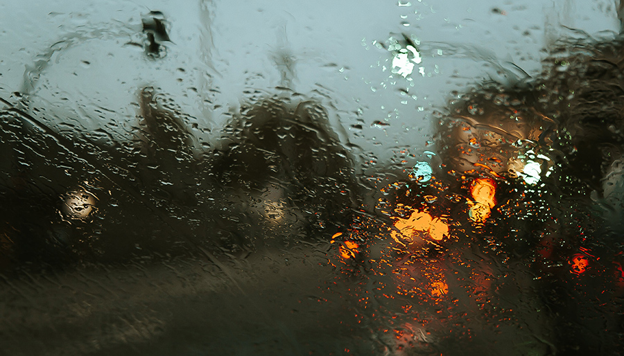 Meteorolojiden sağanak ve kuvvetli rüzgar uyarısı