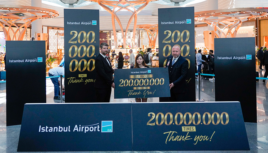 İGA İstanbul Havalimanı 200 milyonuncu yolcusunu ağırladı