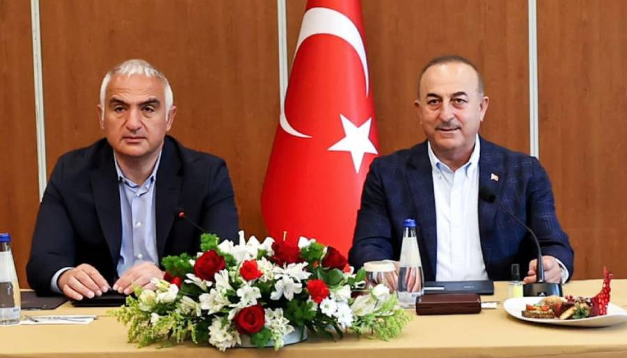 Mevlüt Çavuşoğlu ısrarlı: Rus turistler Kılıçdaroğlu yüzünden gelmiyor