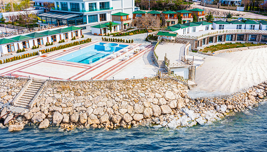 Dedeman Van'a 150 yataklı resort otel açtı