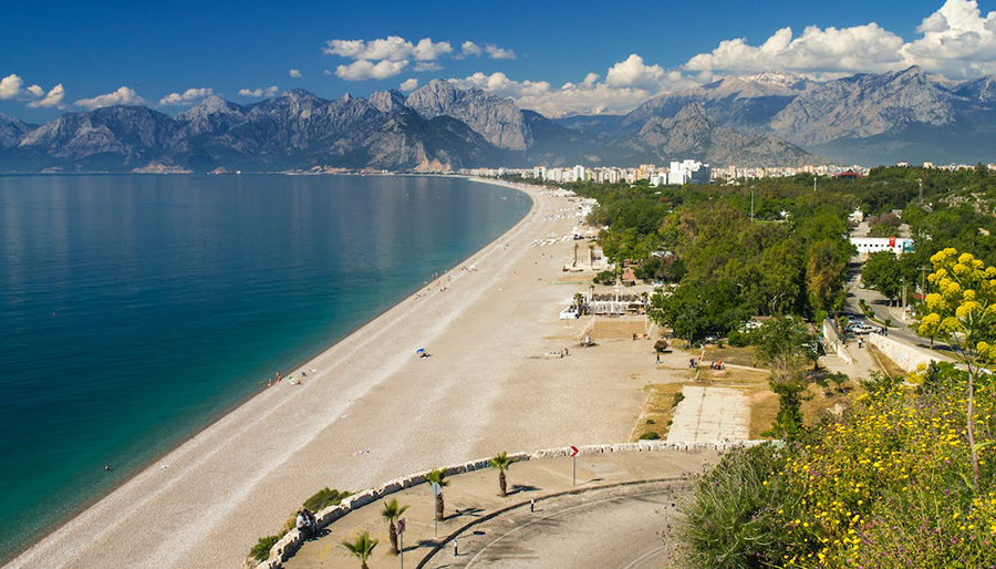 Antalya'daki Rus şirket sayısında rekor artış