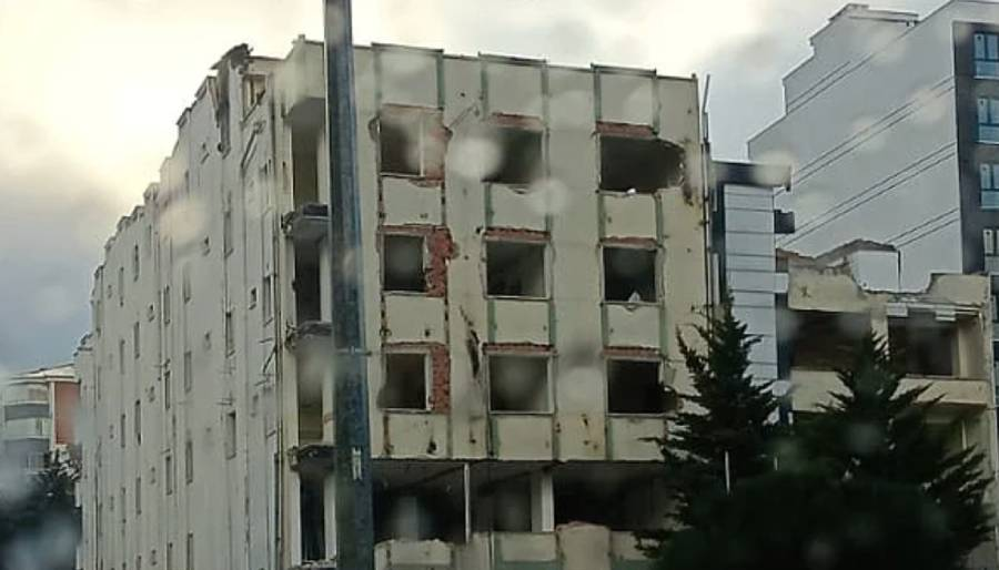 Dedeman'dan açıklama: Atıl durumdaki hastane binası otel mi olacak?