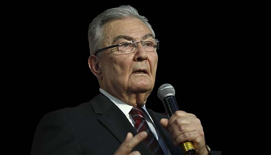 Deniz Baykal hayatını kaybetti