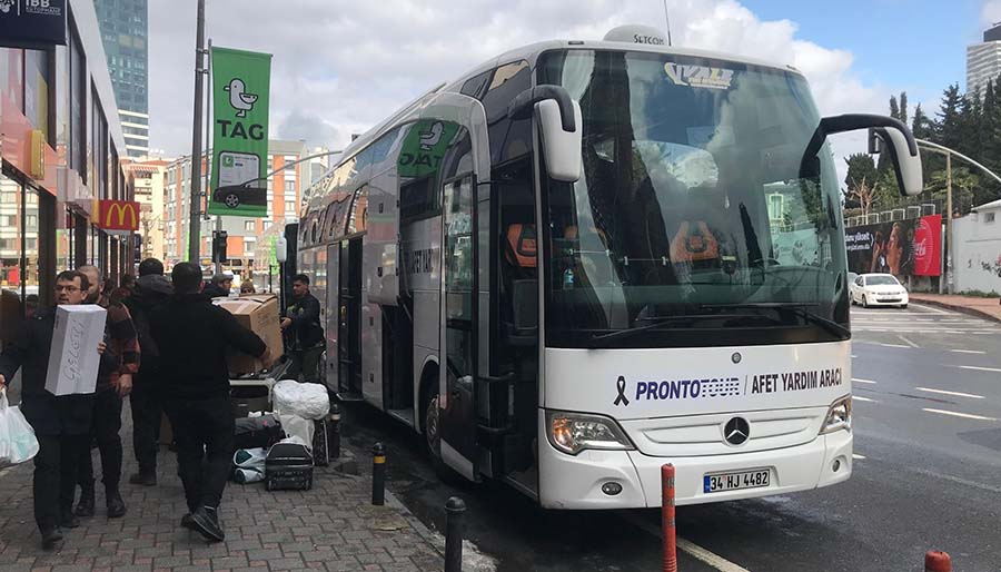 Prontotour doktor ve teknisyenlerle deprem bölgesinde