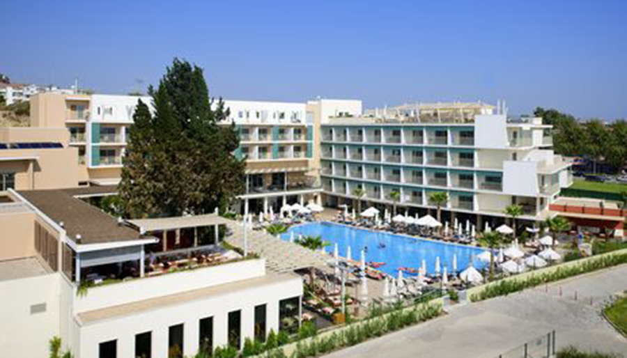 TUI BLUE Barut Andız 90 odasını depremzedelere açtı