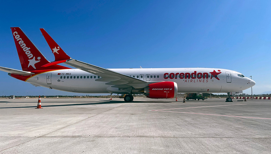Corendon yeni uçağı Boeing 737-8’i teslim aldı
