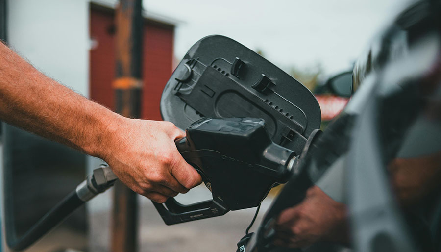 Motorine ve benzine bir zam daha yolda
