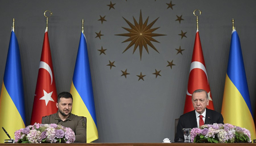Zelenskiy Türkiye'ye geliyor