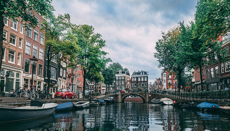 Amsterdam’da yeni otel inşaatı yasaklandı