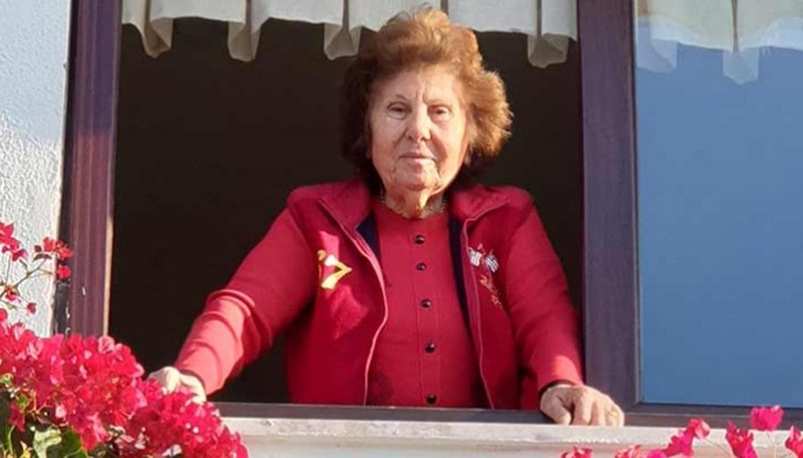 Nesrin Barut hayatını kaybetti