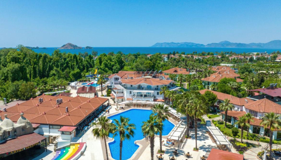 Gezinomi Fethiye'de iki otelin işletmesini aldı 