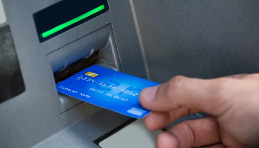 Türk bankalar ABD baskısıyla Ruslara ait hesapları kapatıyor 