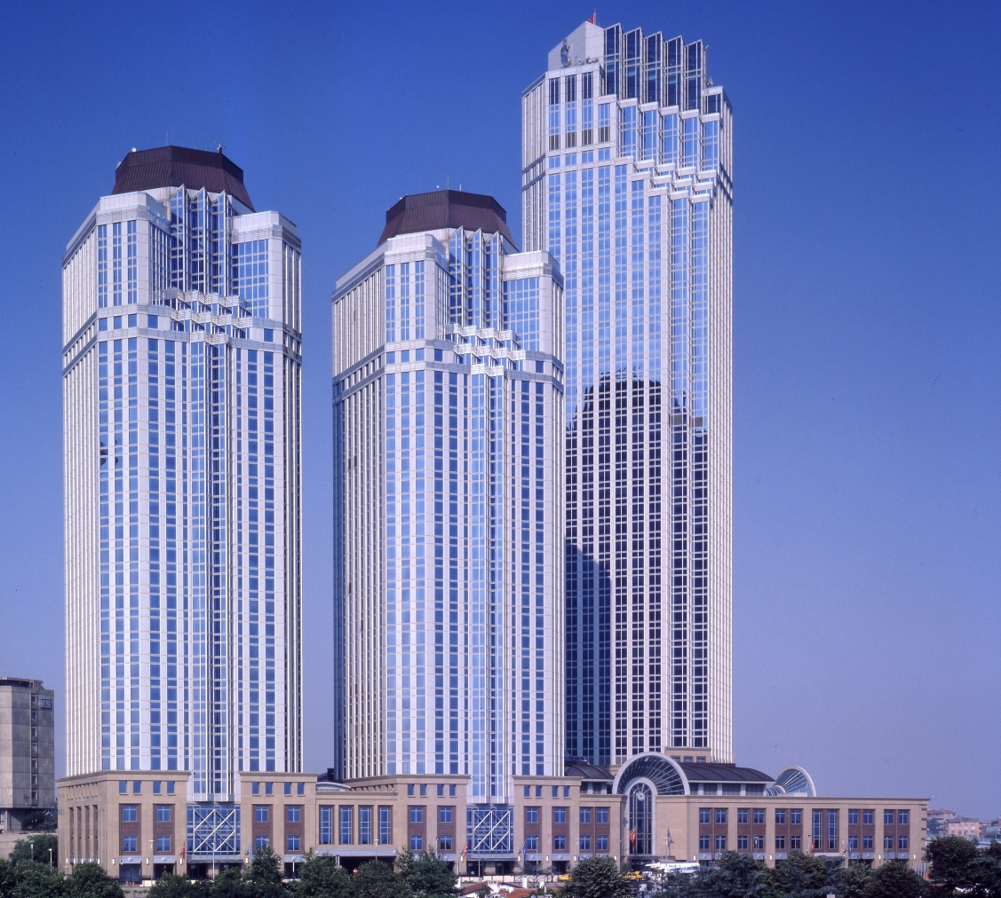 İş Bankası, Sezona Hazırlık Kredi Kampanyası başlattı